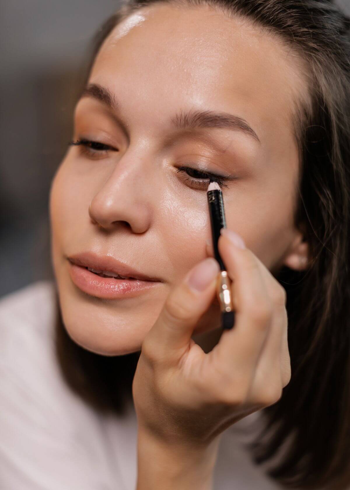 How To Use Nude Eyeliner The Complete Guide