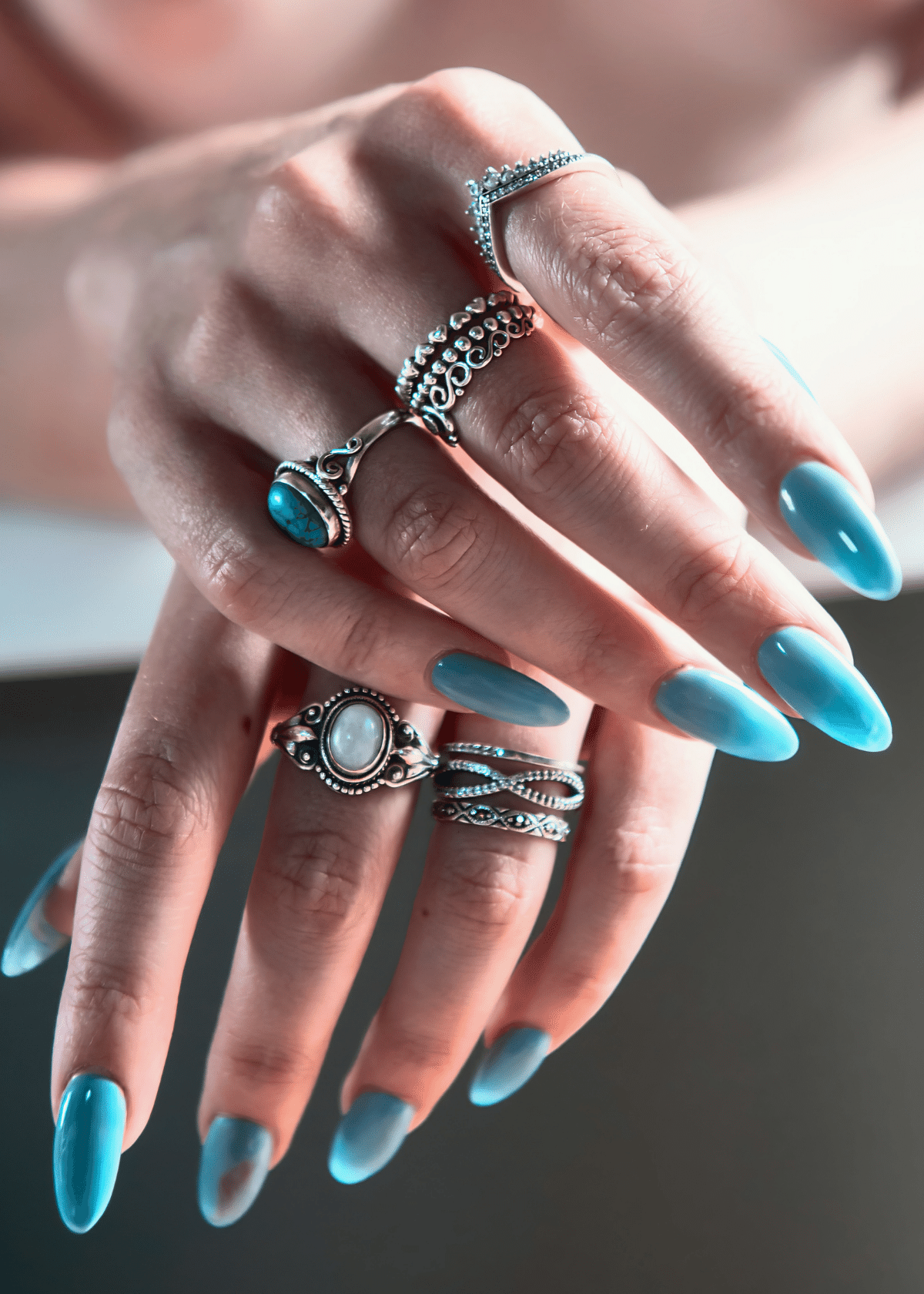 5 Best Top Coat Nail Polishes for a Brilliant Manicure!