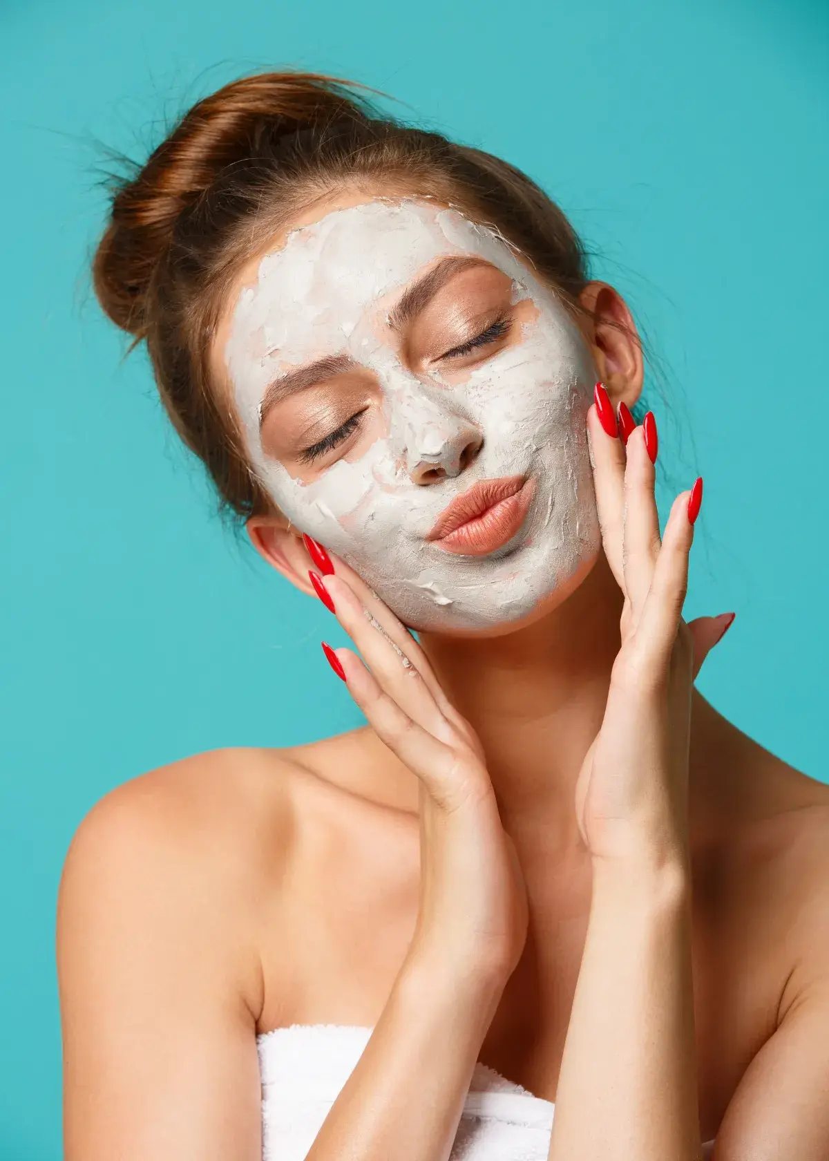 Buyer's Guide to the Best Face Mask for Sensitive Skin