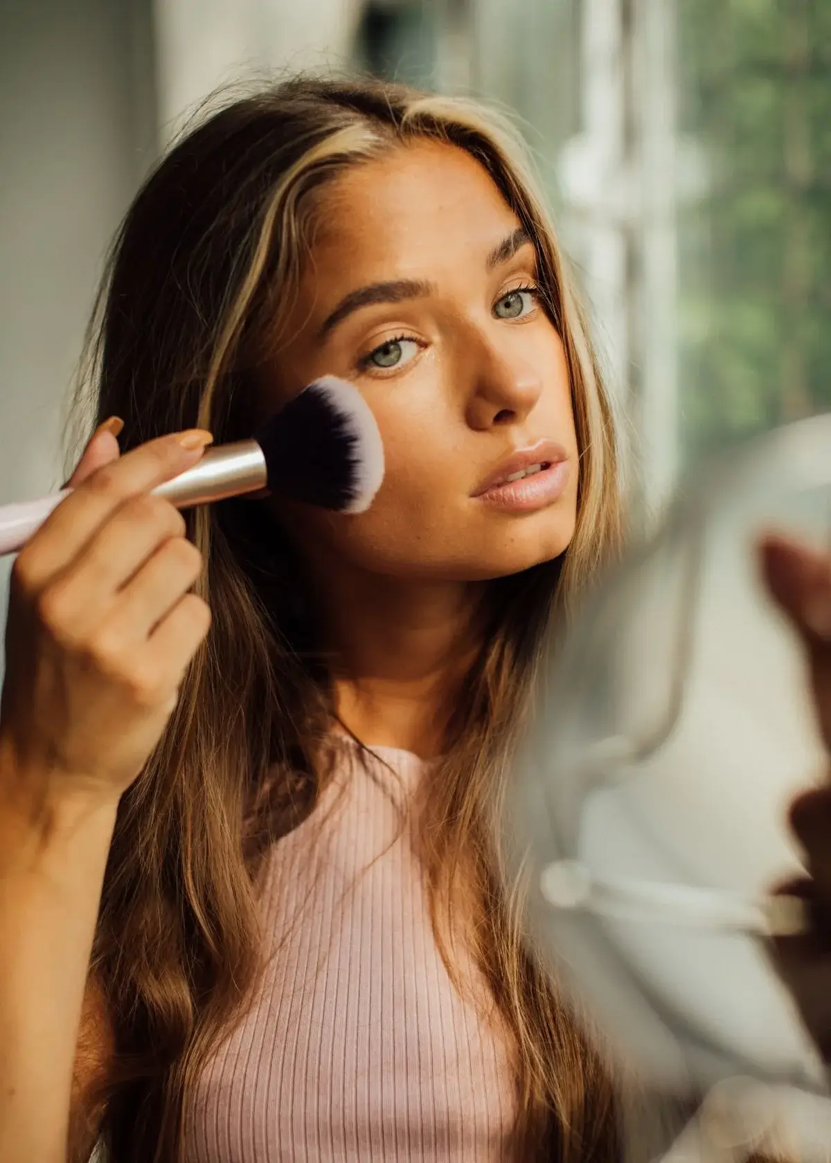 How to Choose the right contour brush?
