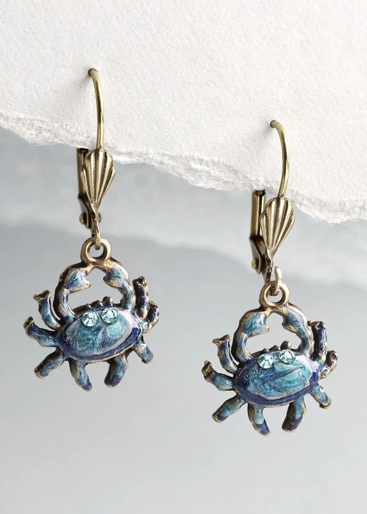 How to Choose the right crab earrings?