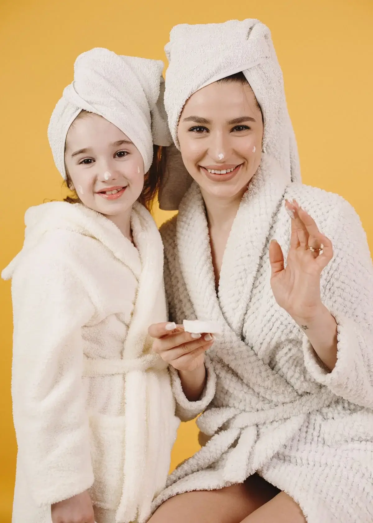 What makes shampoo suitable for kids?