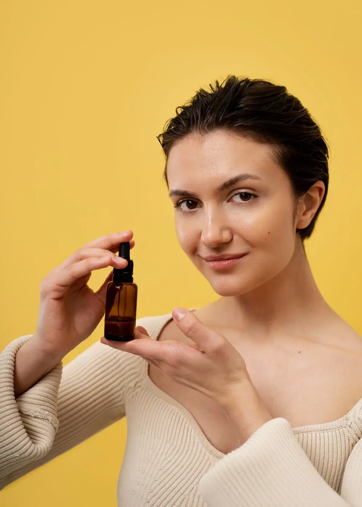 How to Choose the Right Hair Oil for Dry Hair?