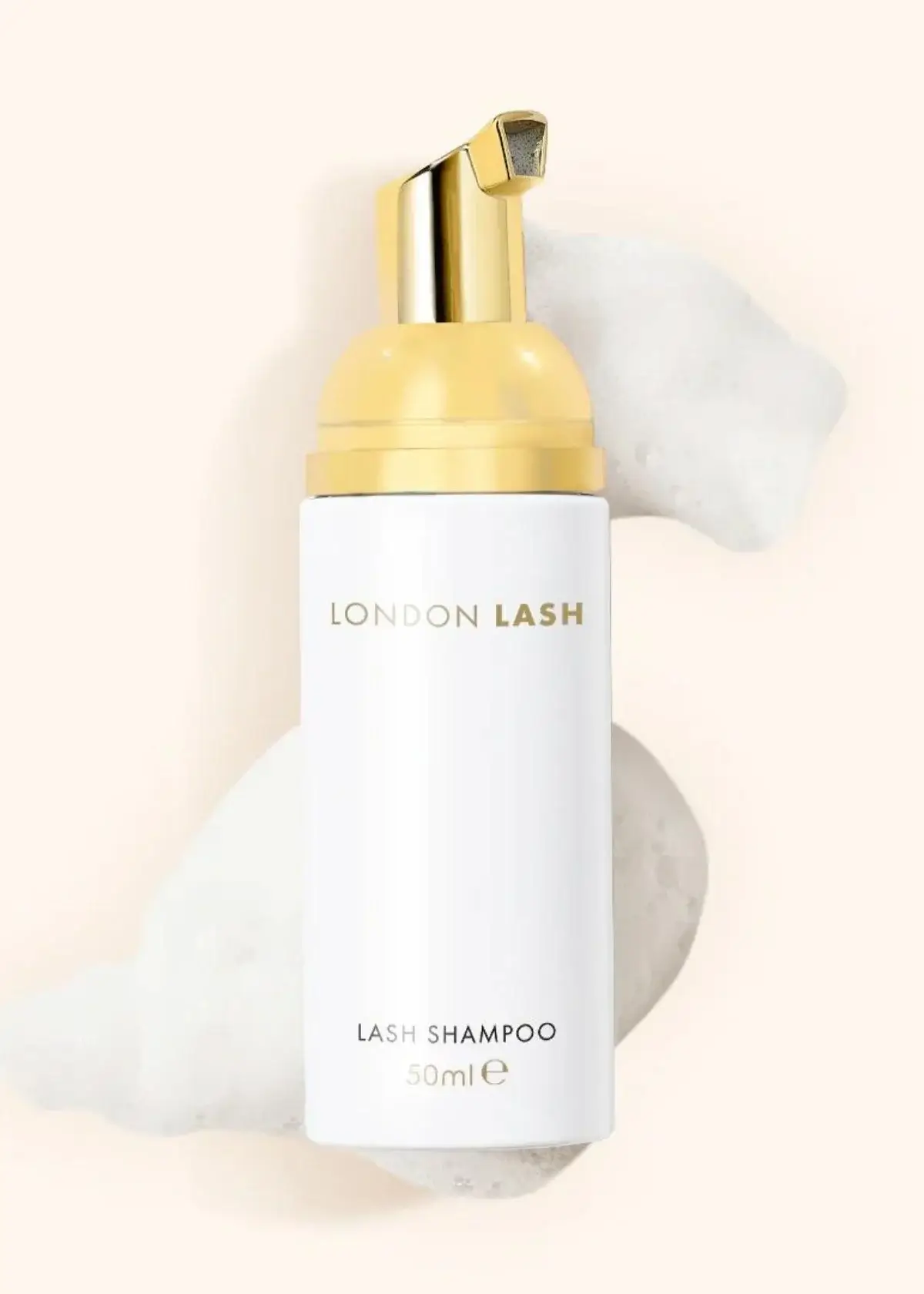 How to choose the right eyelash extension shampoo?