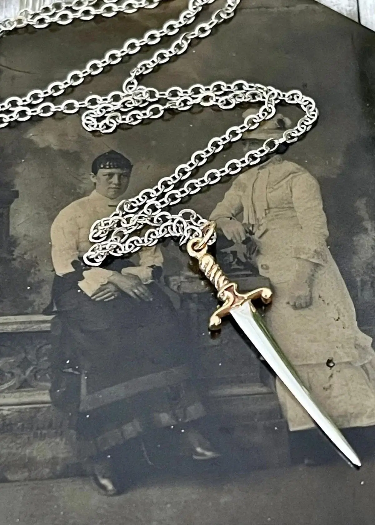 dagger necklace