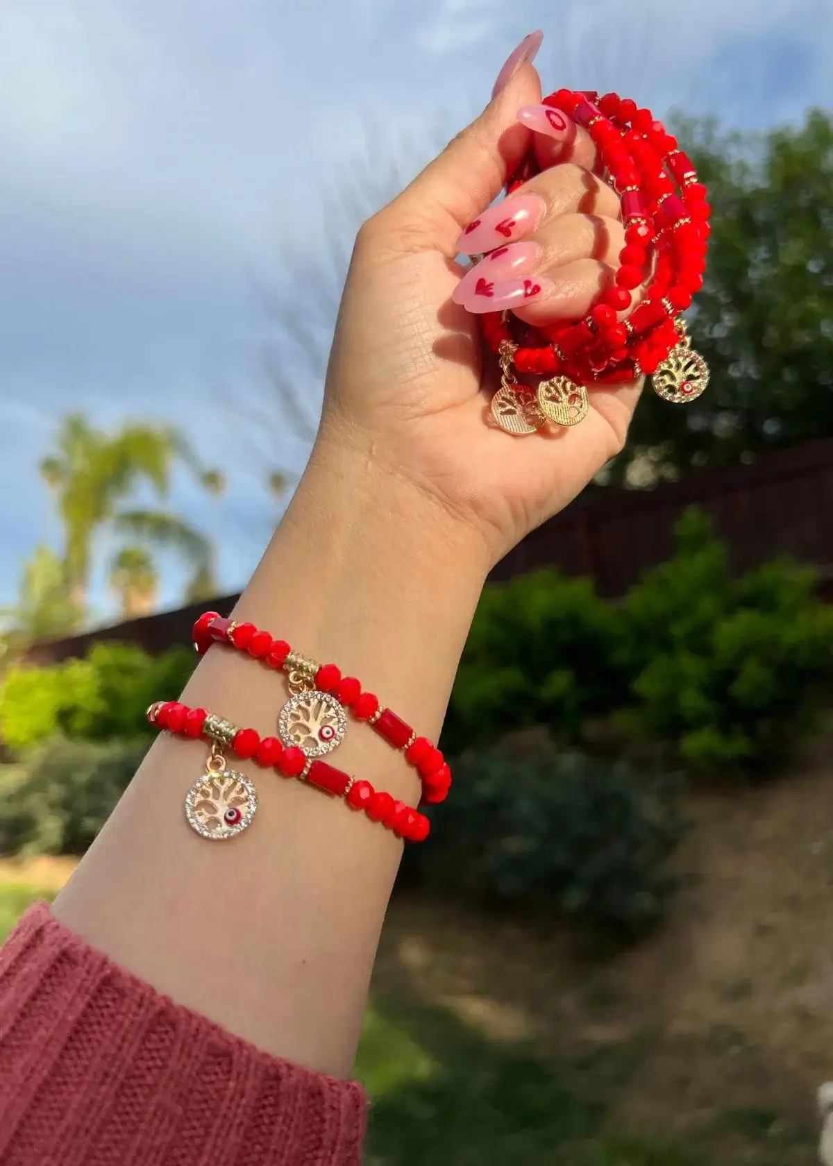 How to choose the right red mexican bracelet?