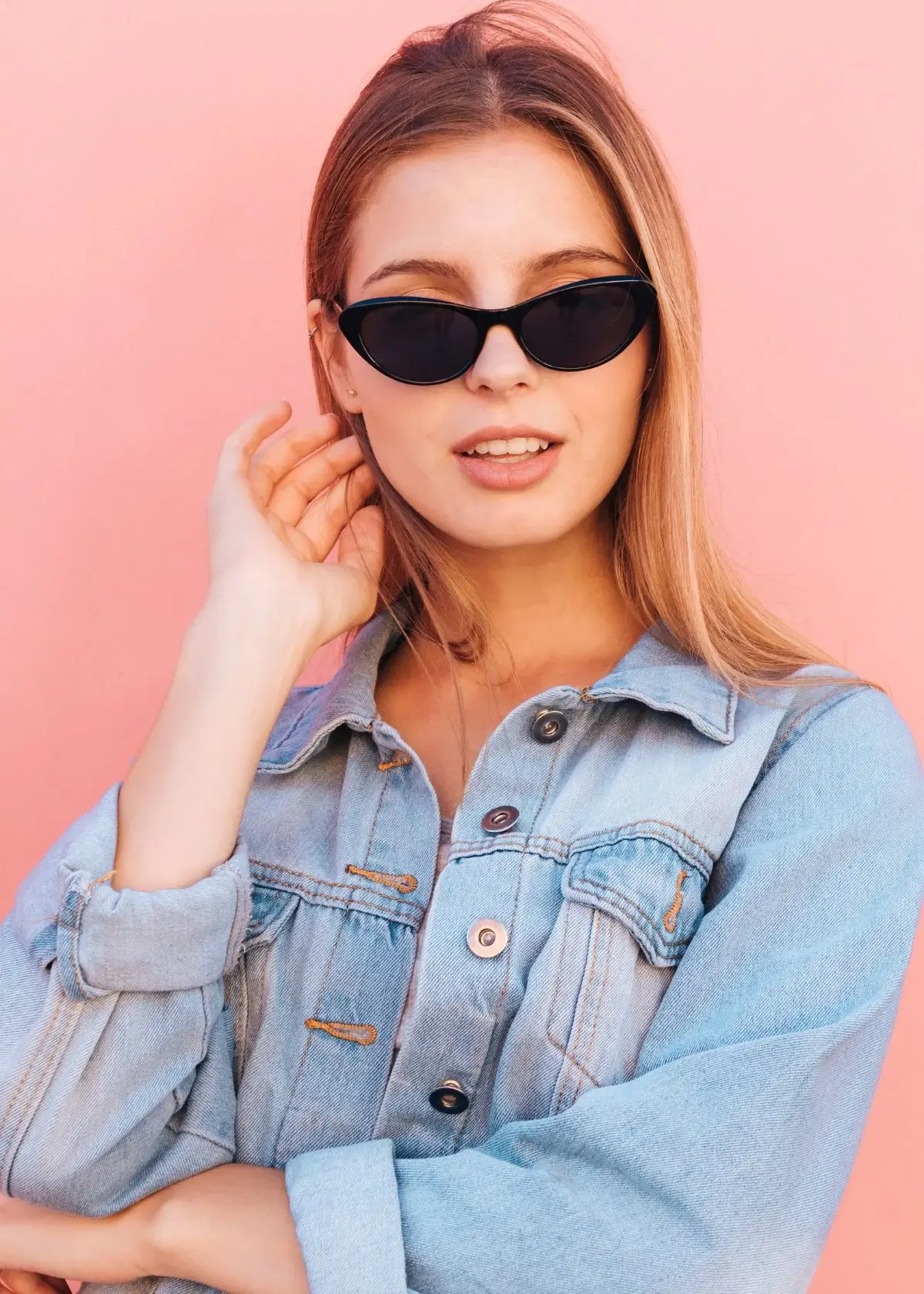 How to choose the right cat-eye sunglasses?
