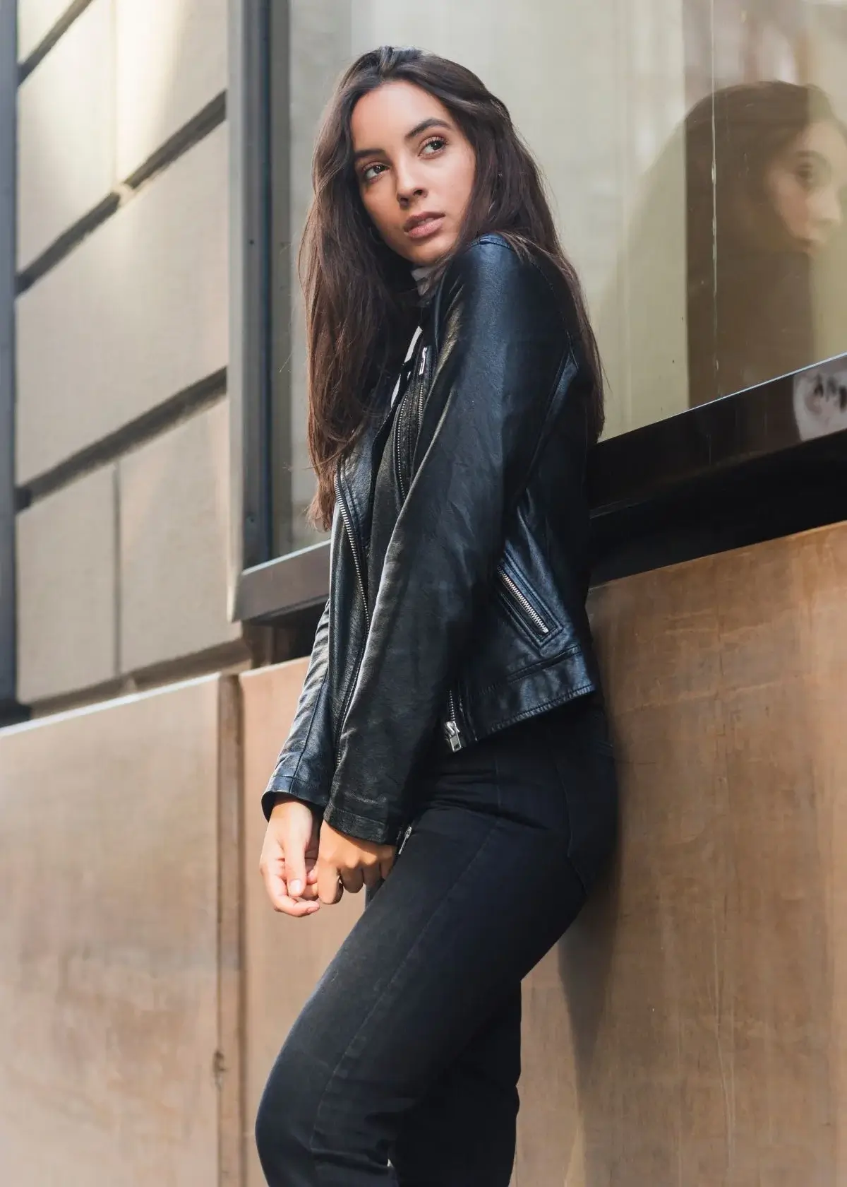 How to choose the right oversized leather jacket?