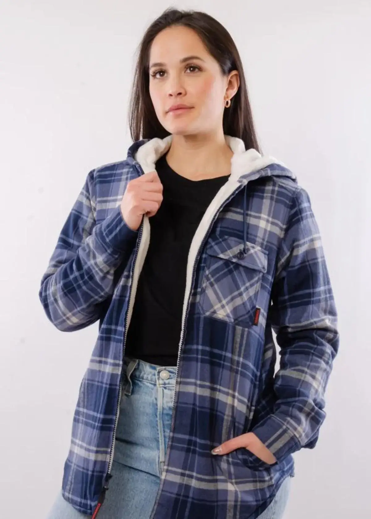 What features make a high-quality flannel hoodie jacket?