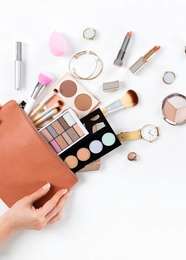 How To Choose The Perfect Makeup Bag