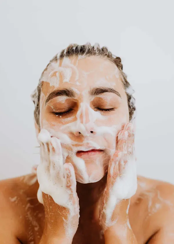 Best Blackhead-Fighting Face Washes: Your Ultimate Guide to Clear, Radiant Skin