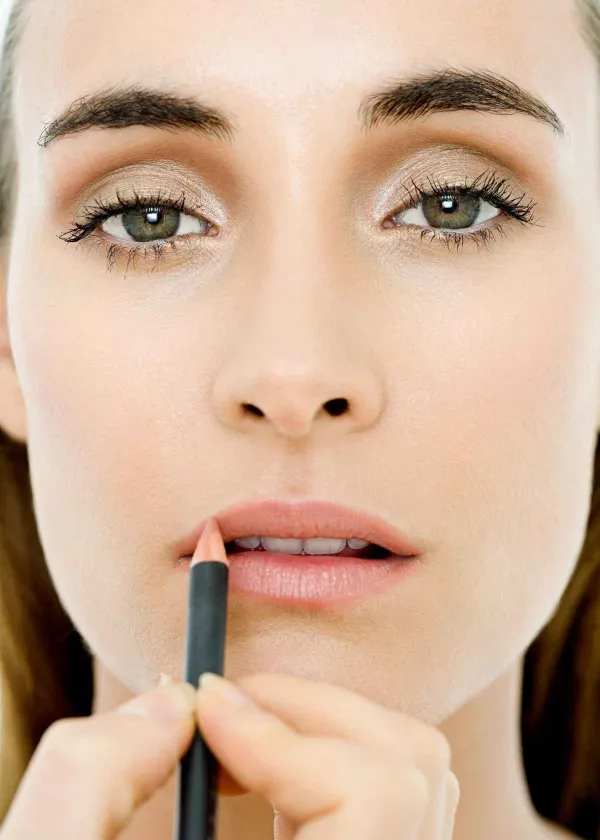 Ultimate Guide to the Best Drugstore Lip Liners