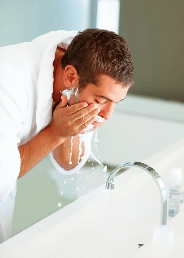 Squeaky Clean Swagger: Unmasking the Best Face Wash for Men