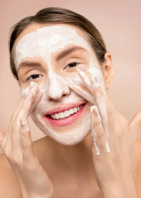 Applying Primer For Acne Scars All You Need to Know