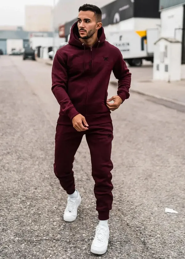 Sweat It Out in Style: Trendiest Men's Sweatsuit Set Collection for Sophisticated Relaxation Wear